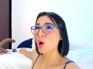 Julieth Davis's Live Sex Cam Show