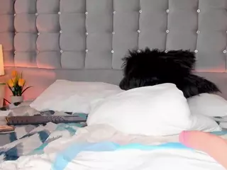 PocahontasFg's Live Sex Cam Show