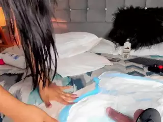PocahontasFg's Live Sex Cam Show