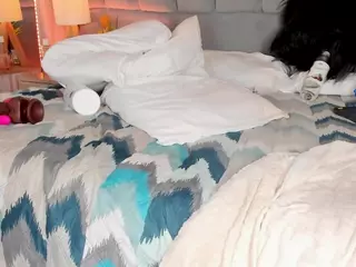 PocahontasFg's Live Sex Cam Show