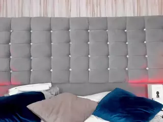 PocahontasFg's Live Sex Cam Show