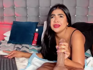 PocahontasFg's Live Sex Cam Show