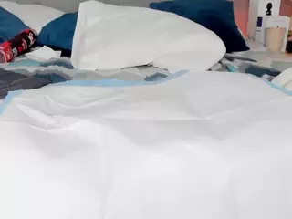 PocahontasFg's Live Sex Cam Show