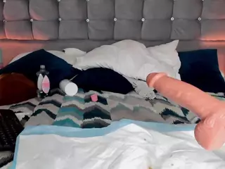PocahontasFg's Live Sex Cam Show