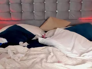 PocahontasFg's Live Sex Cam Show