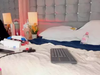 PocahontasFg's Live Sex Cam Show