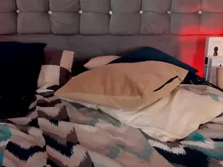 PocahontasFg's Live Sex Cam Show