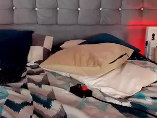 PocahontasFg's Live Sex Cam Show