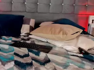 PocahontasFg's Live Sex Cam Show