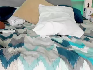 PocahontasFg's Live Sex Cam Show