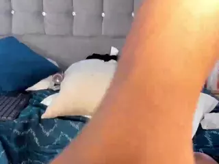 PocahontasFg's Live Sex Cam Show