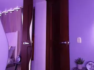 Shenoa's Live Sex Cam Show
