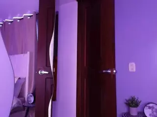 Shenoa's Live Sex Cam Show