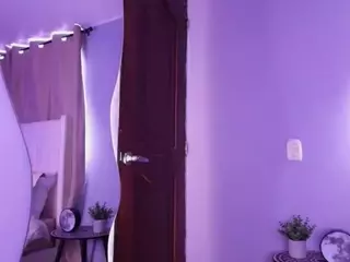 Shenoa's Live Sex Cam Show