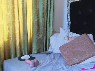CristalBrown's Live Sex Cam Show