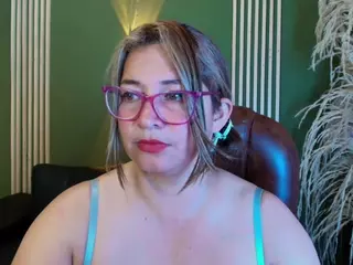 CristalBrown's Live Sex Cam Show