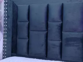 Selena's Live Sex Cam Show