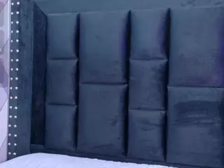 Selena's Live Sex Cam Show