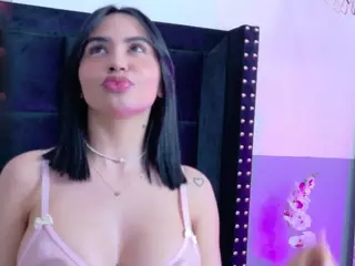 Selena's Live Sex Cam Show