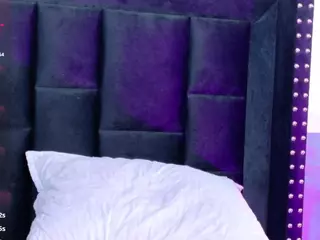 Selena's Live Sex Cam Show