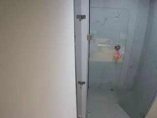 voyeurcam casa salsa shower 1's Live Sex Cam Show