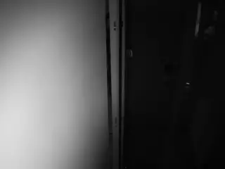 voyeurcam casa salsa shower 1's Live Sex Cam Show