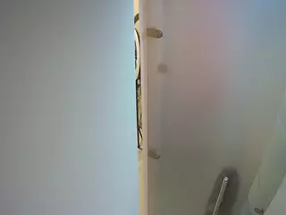 voyeurcam casa salsa shower 1's Live Sex Cam Show