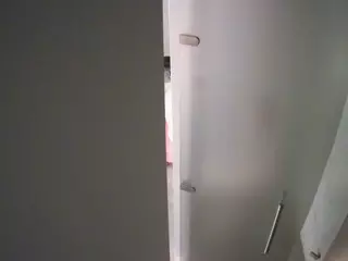 voyeurcam casa salsa shower 1's Live Sex Cam Show