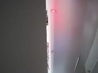 voyeurcam casa salsa shower 1's Live Sex Cam Show