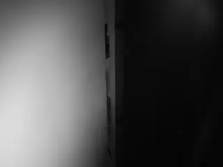 voyeurcam casa salsa shower 1's Live Sex Cam Show