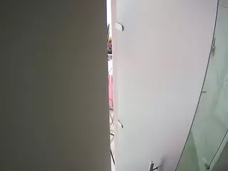 voyeurcam casa salsa shower 1's Live Sex Cam Show