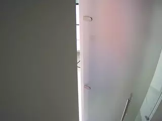 voyeurcam casa salsa shower 1's Live Sex Cam Show