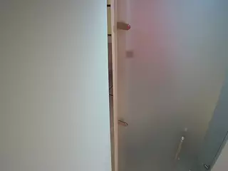 voyeurcam casa salsa shower 1's Live Sex Cam Show