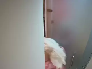 voyeurcam casa salsa shower 1's Live Sex Cam Show