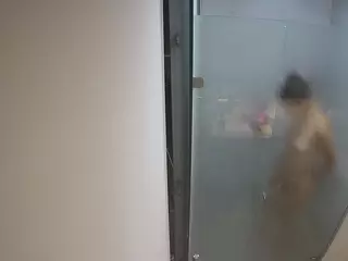 voyeurcam casa salsa shower 1's Live Sex Cam Show