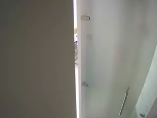 voyeurcam casa salsa shower 1's Live Sex Cam Show
