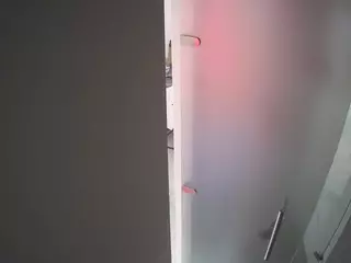 voyeurcam casa salsa shower 1's Live Sex Cam Show
