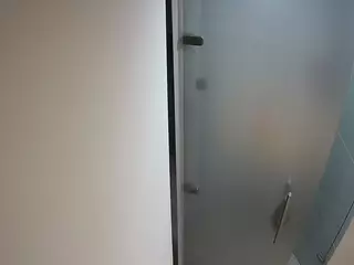 voyeurcam casa salsa shower 1's Live Sex Cam Show