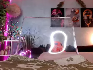 Chanelcharmx's Live Sex Cam Show