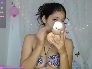 evaluna's Live Sex Cam Show