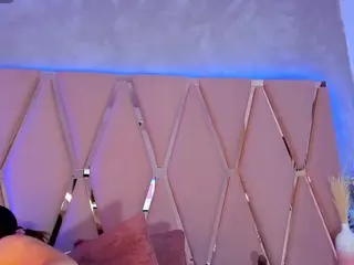 Mady James's Live Sex Cam Show