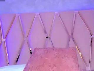 Mady James's Live Sex Cam Show