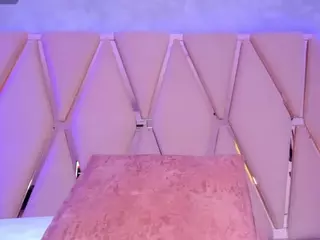 Mady James's Live Sex Cam Show
