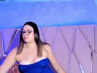 Mady James's Live Sex Cam Show