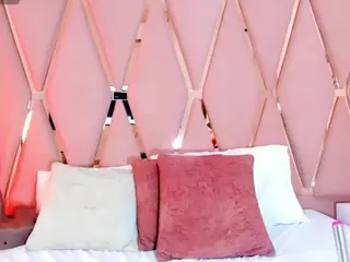 Mady James's Live Sex Cam Show