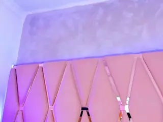 Mady James's Live Sex Cam Show