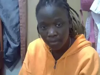 Shanlove's Live Sex Cam Show