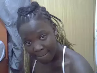 Shanlove's Live Sex Cam Show