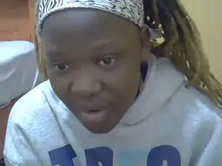 Shanlove's Live Sex Cam Show