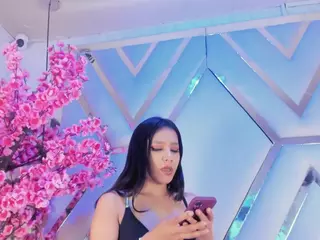 Dakota Rousseell's Live Sex Cam Show